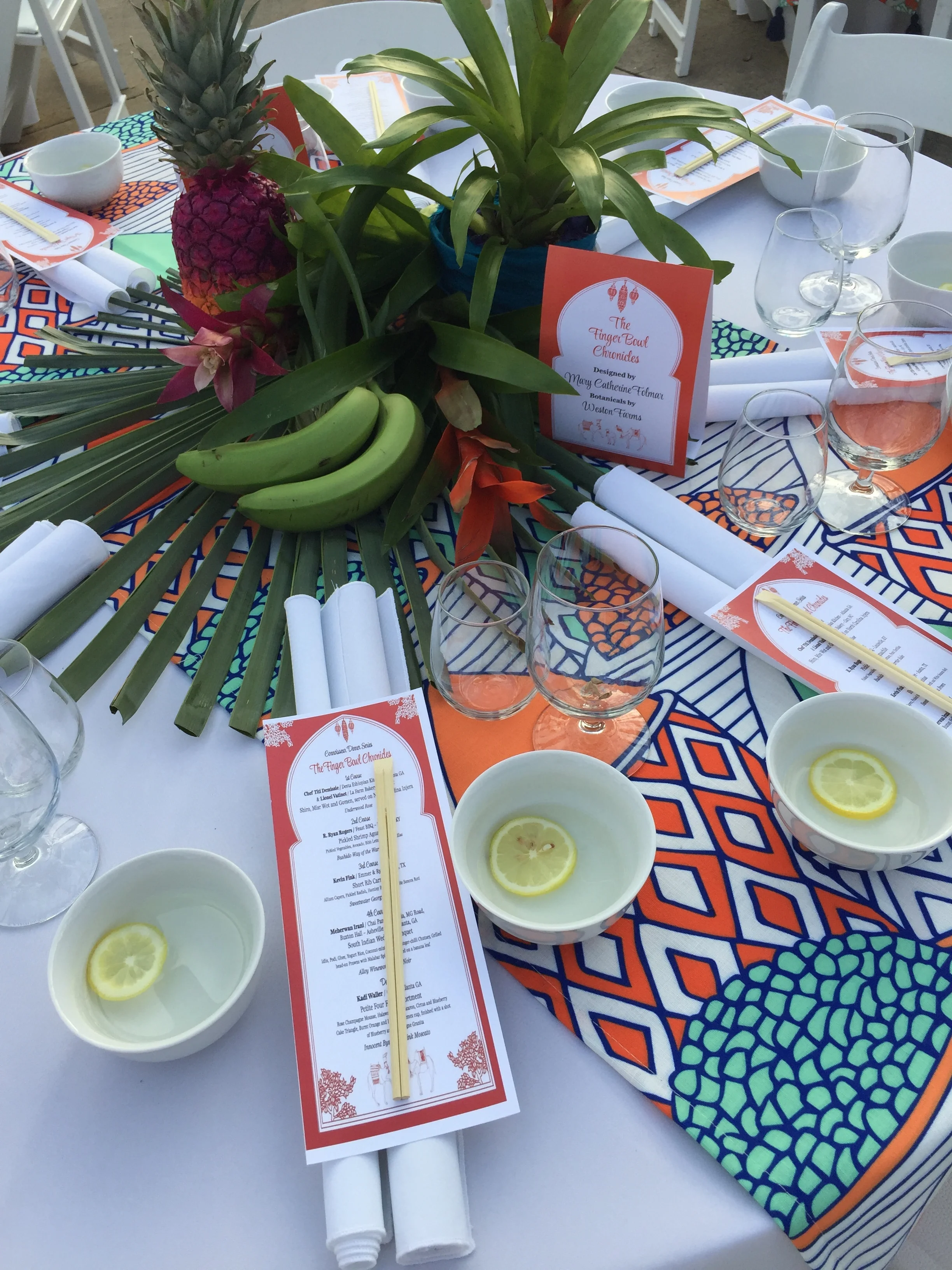 Spice Market in Firenze Table Runner