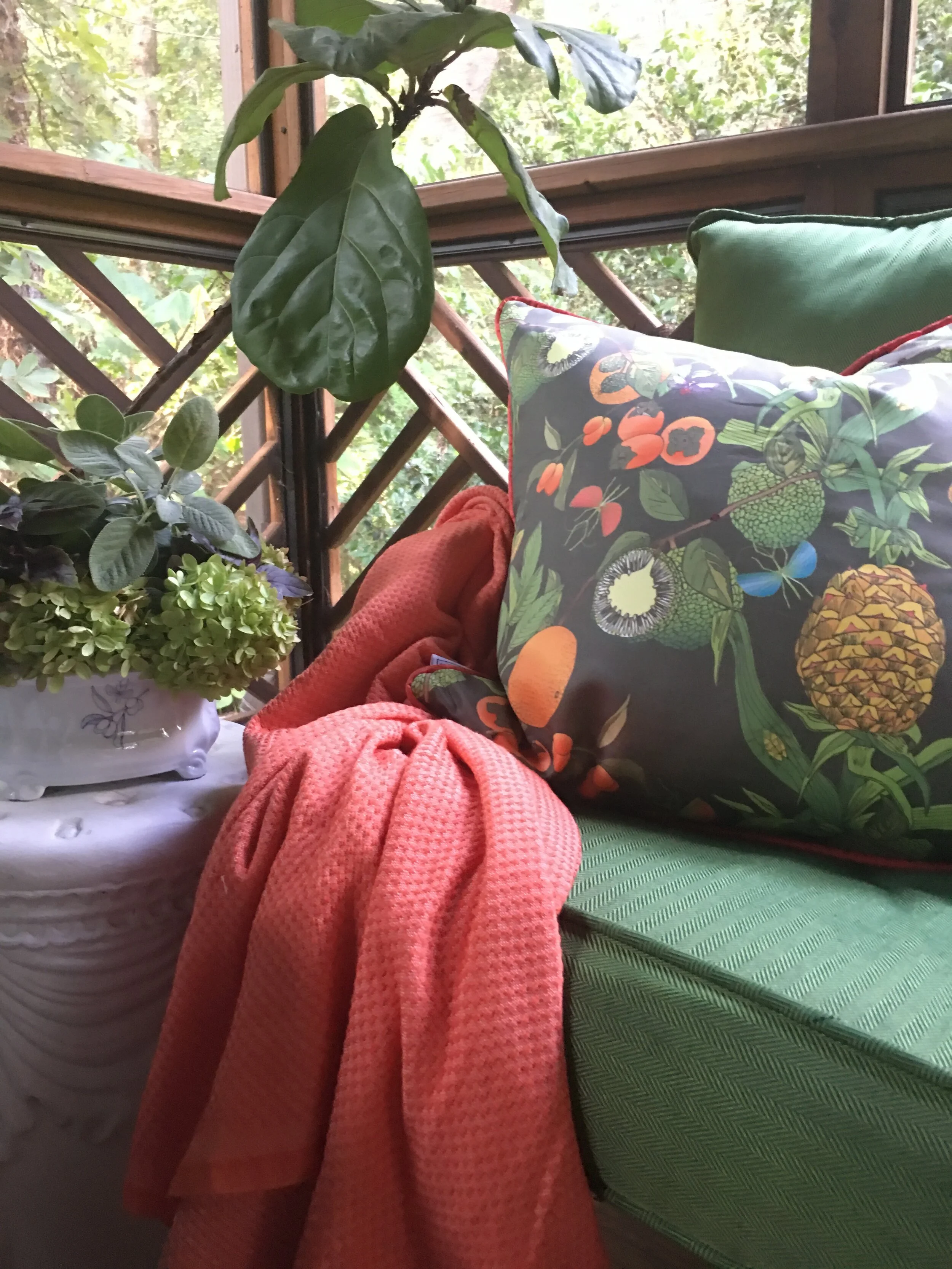 Flower Arranger - Kumquat in Navy