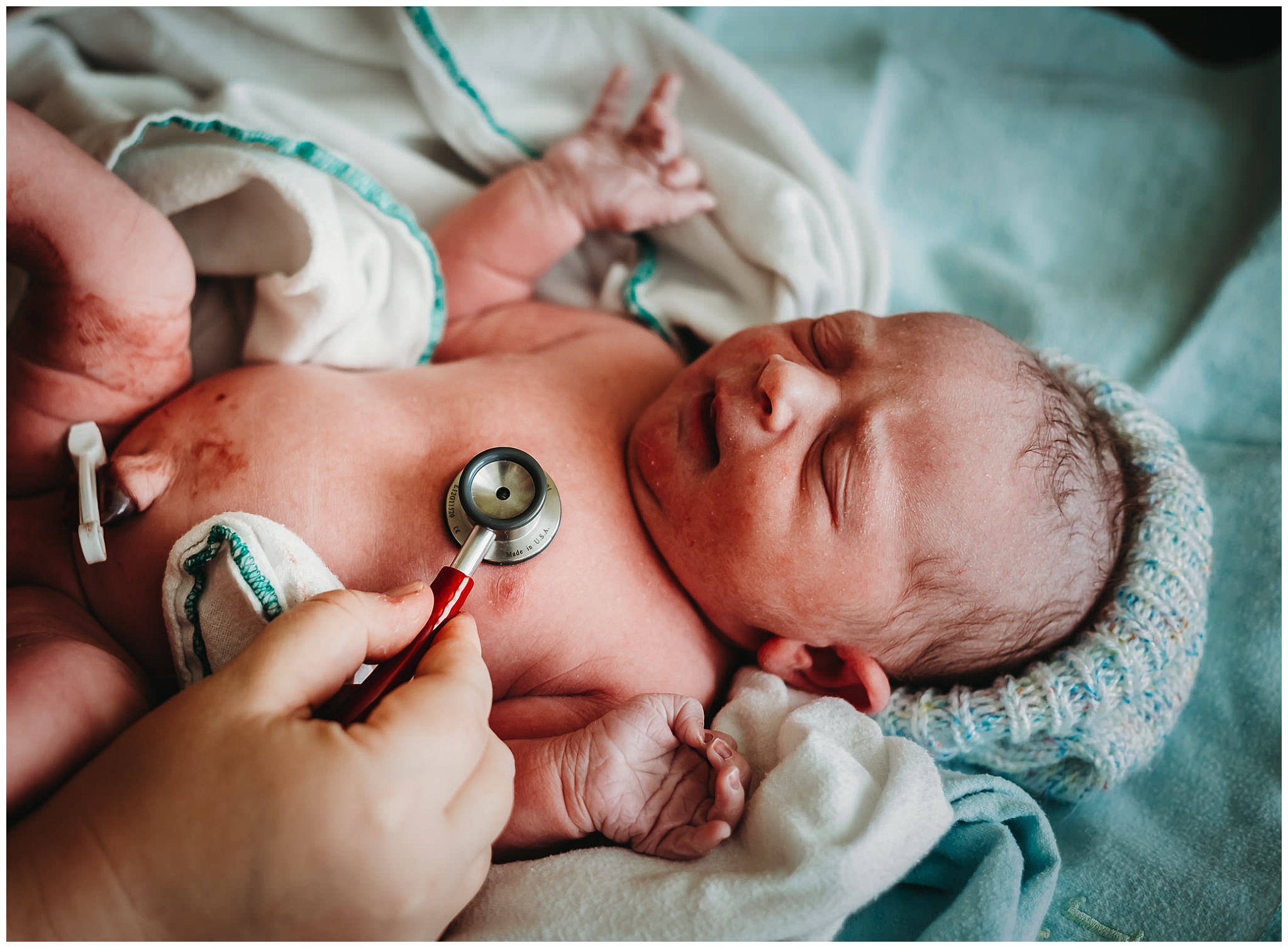 newborn photographer in abbotsford