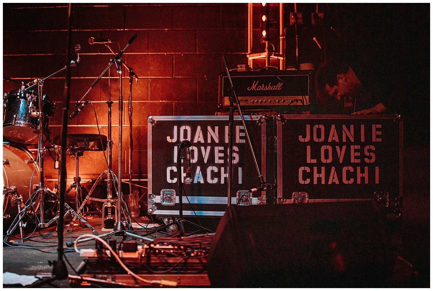 Joanie-Loves-Chachi- Vancouver-Concert-Event- Photographer- Claudia-Wyler-5.jpg
