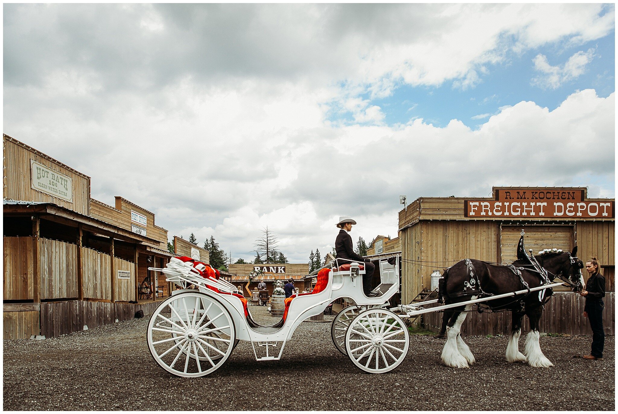 Chilliwack-Langley-Photographer-Loft-Country-Wedding- (15).jpg