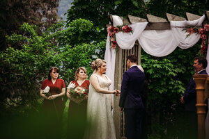 Secret-Garden-Woodbridge-Pond- Abbotsford- Wedding- Photographer