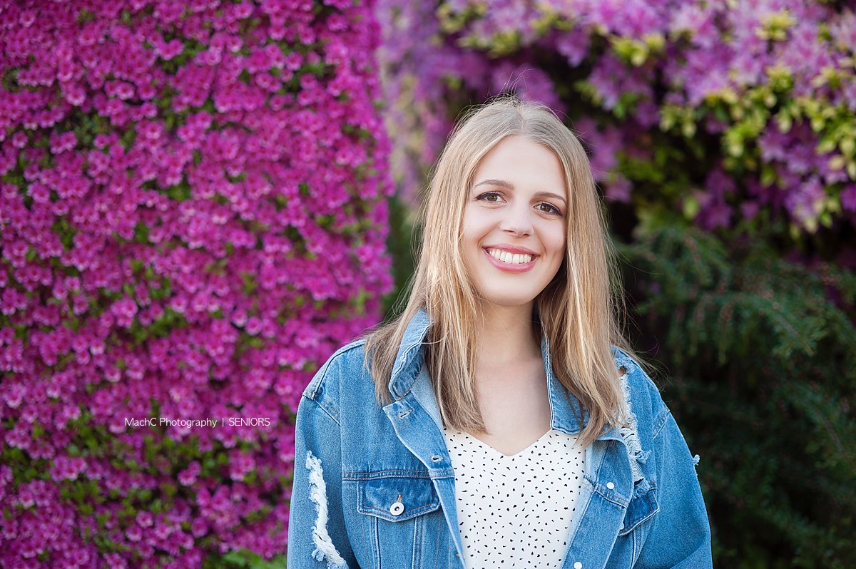 LOVE the bright blooms we get to experience in Camas - perfect for Senior Portraits. 