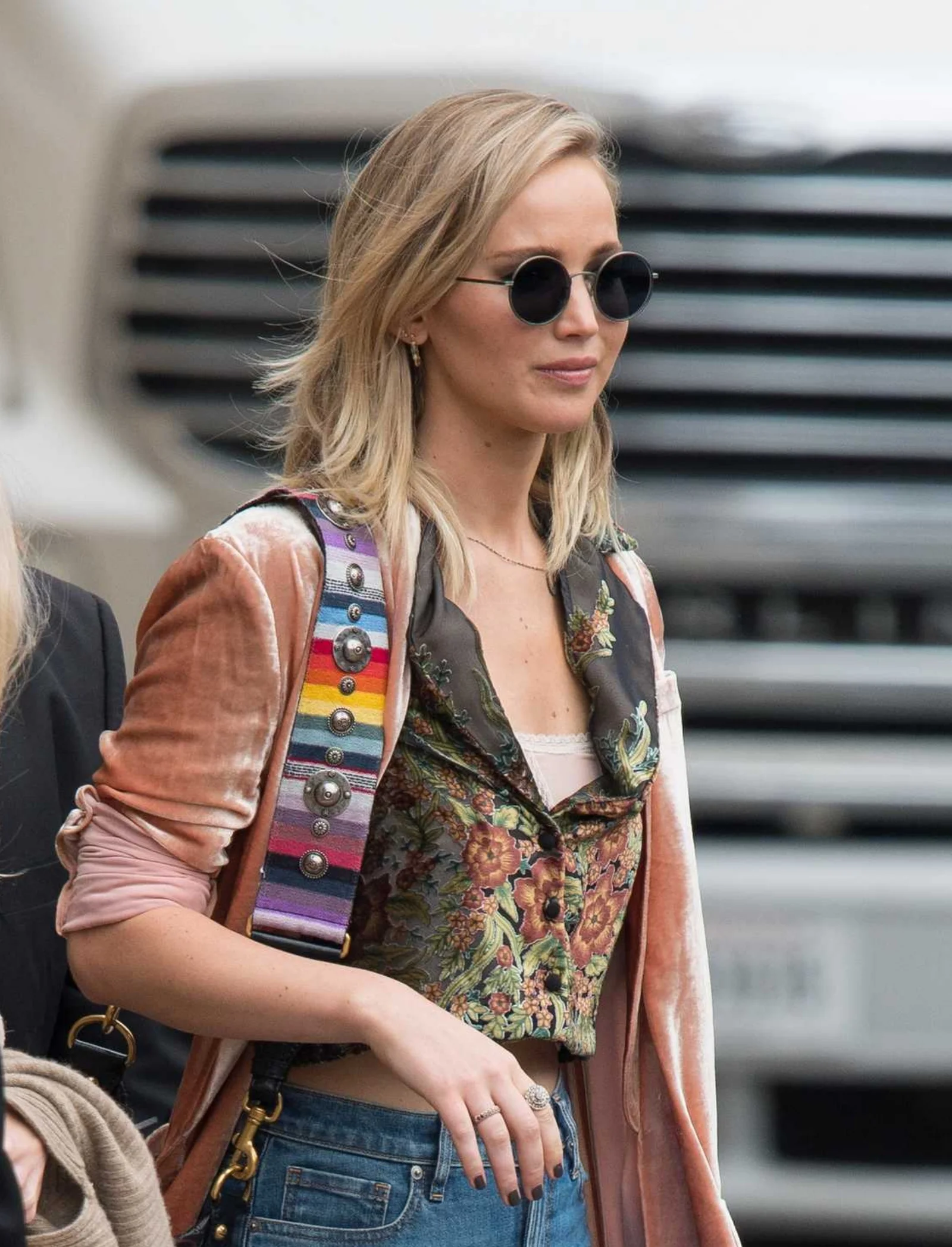 JENNIFER LAWRENCE_CANAL+BOWERY_I KNOW PLACES PAJAMA TOP_CBT-CLT-048_OLIVE_OCT 30, 2017_HOLLYWOOD_GETTYIMAGES.jpeg