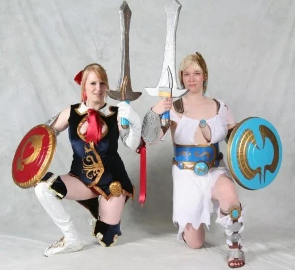 Cassandra &amp; Sophitia- Soul Calibur IV