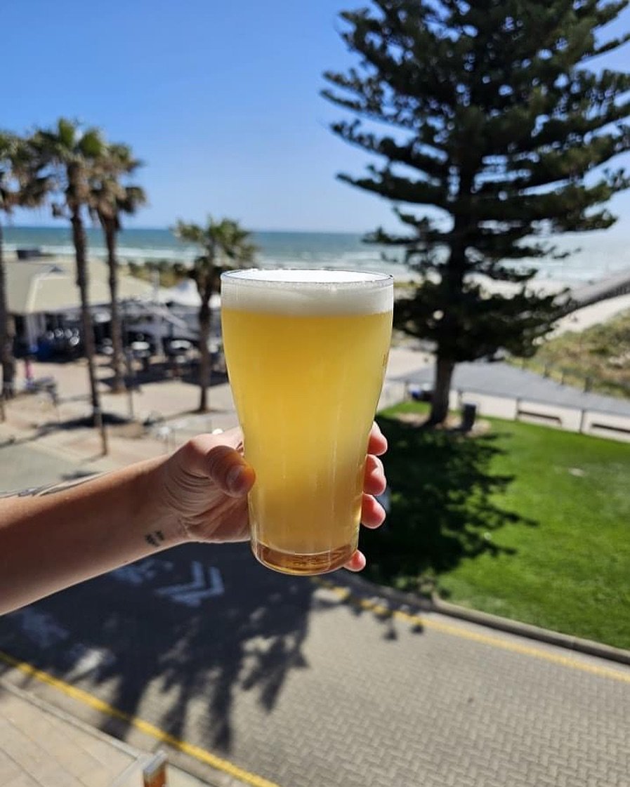 How's that for a view 😍

Cheers to $7.50 happy hour pints in the front bar! 🍻

3-6pm 7 days a week!