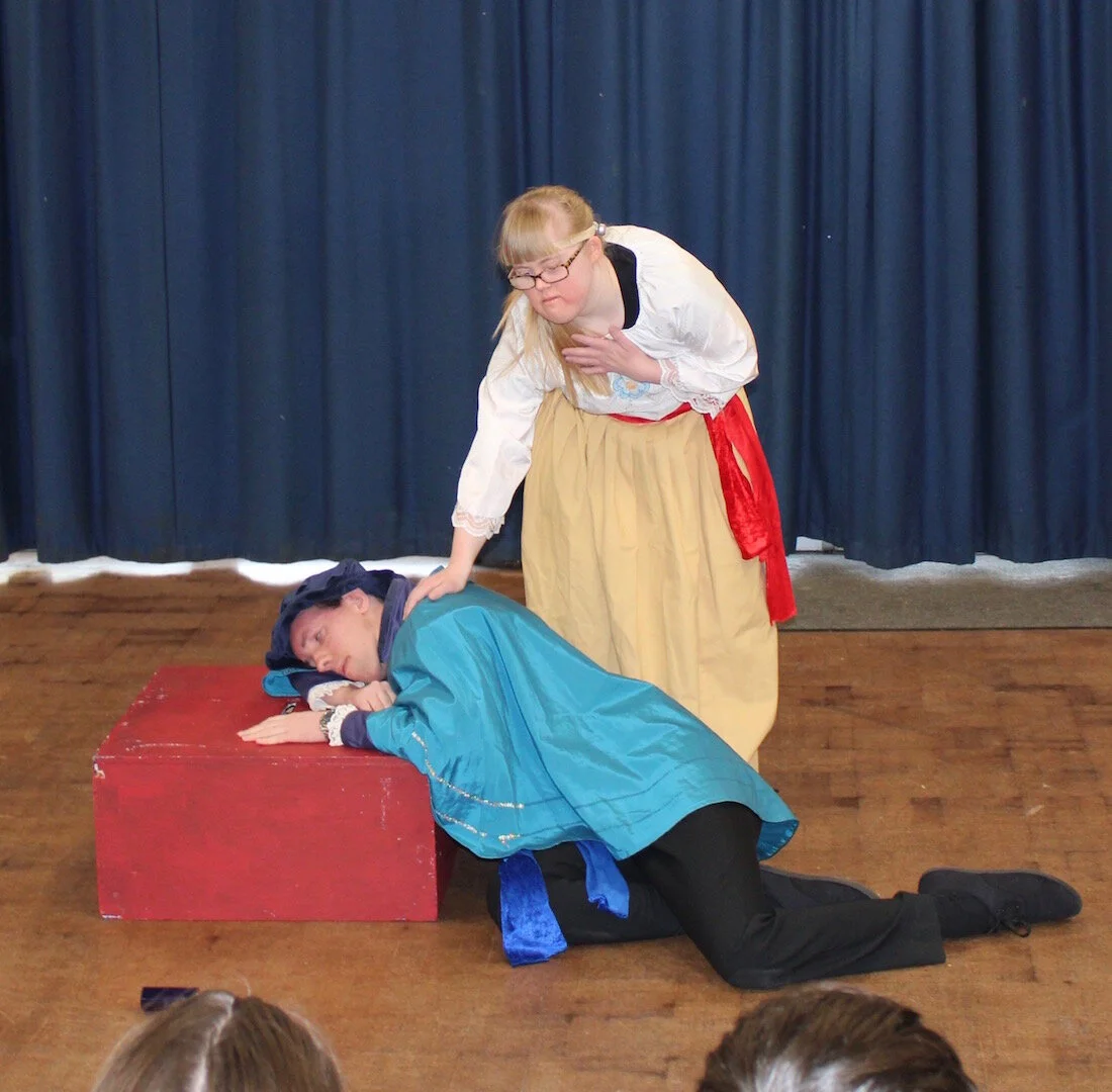 Bloomin' Arts Enjoy, develop, perform and work in the arts