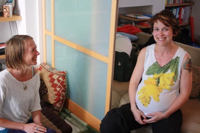 Keeping things light in early labour