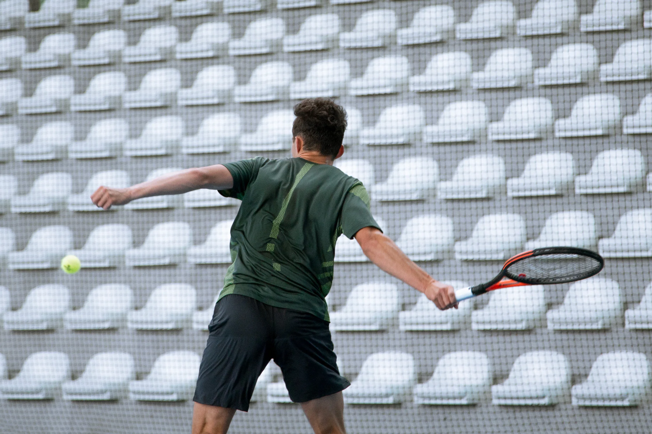 25-tennis.jpg