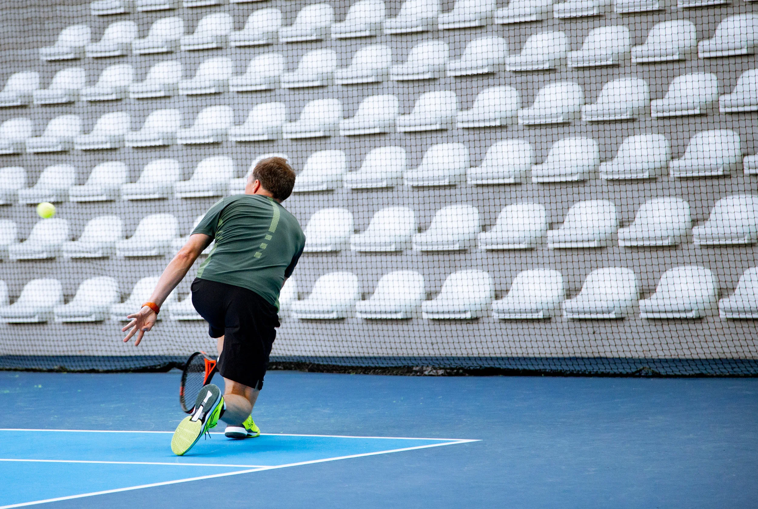 24-tennis.jpg