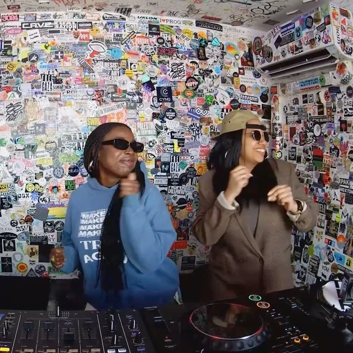 Snippet from our last Pique-nique A.M. show on @thelotradio with special guests @melaniecharlesdflower &amp; @nikaramusic 🧡 Replay at bit.ly/pnam079

Next show on Wed Apr 29th with @gabsdann!

*featuring*
Westside Gunn - Egypt (Remix) (feat. Doechii