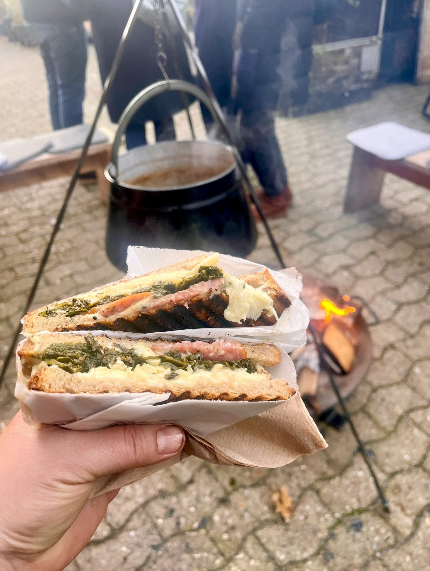 Excellent photo of @bistrospajz Gr&uuml;nkohl grilled cheese lunch at Sunday&rsquo;s @wearekollektiva event at @rbostudio &hellip;
Still very happy we pulled it off in such a short time ☺️

#yes #girlpower #always #cheesygoing #gulasch #lunch #lunchg