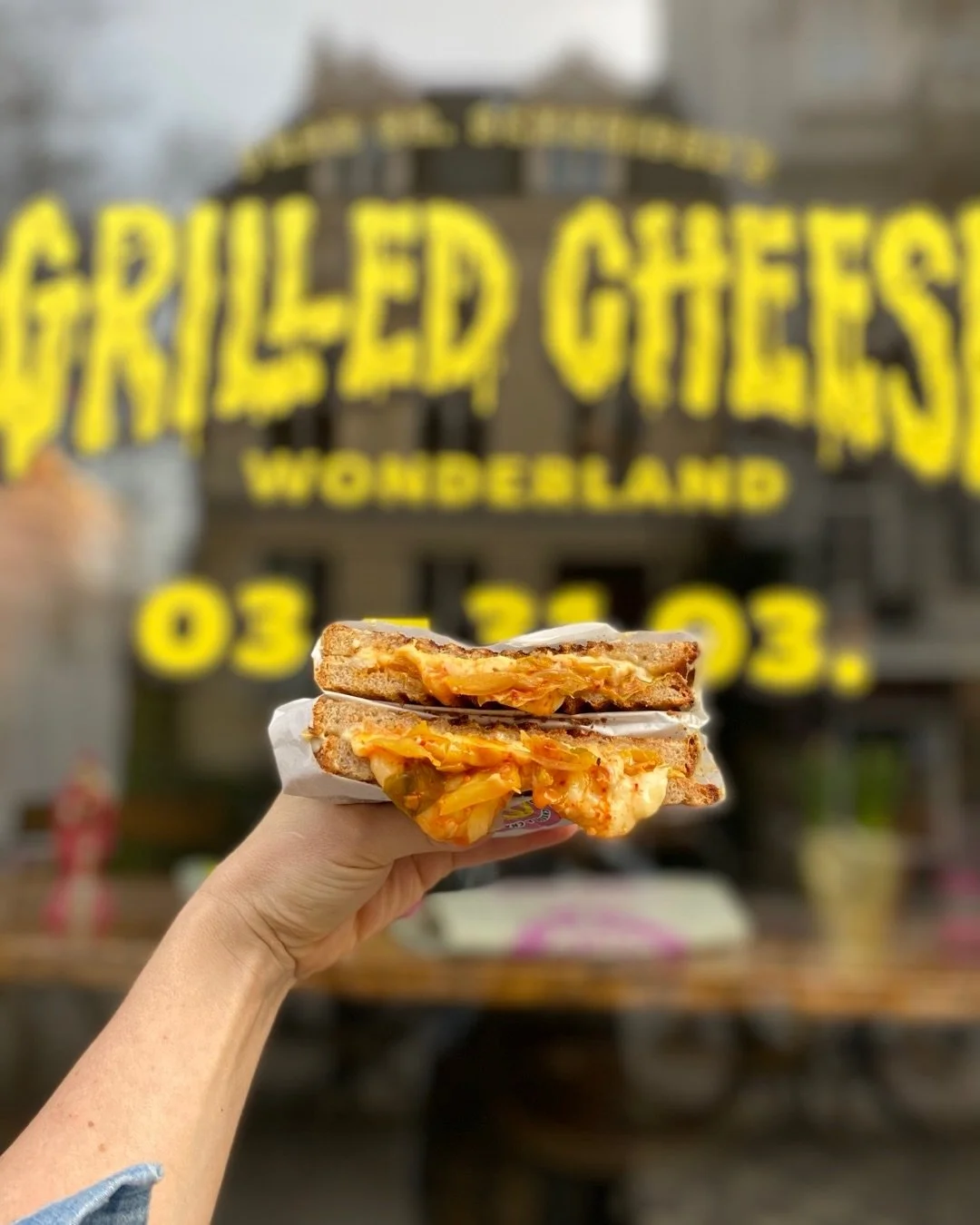 &hellip;and while we&lsquo;re out here reminiscing - who remembers my popup at @caikitchenhh in 2021?

#throwback #2021 #popup #hamburg #staycheesy 🤙🏼🧀