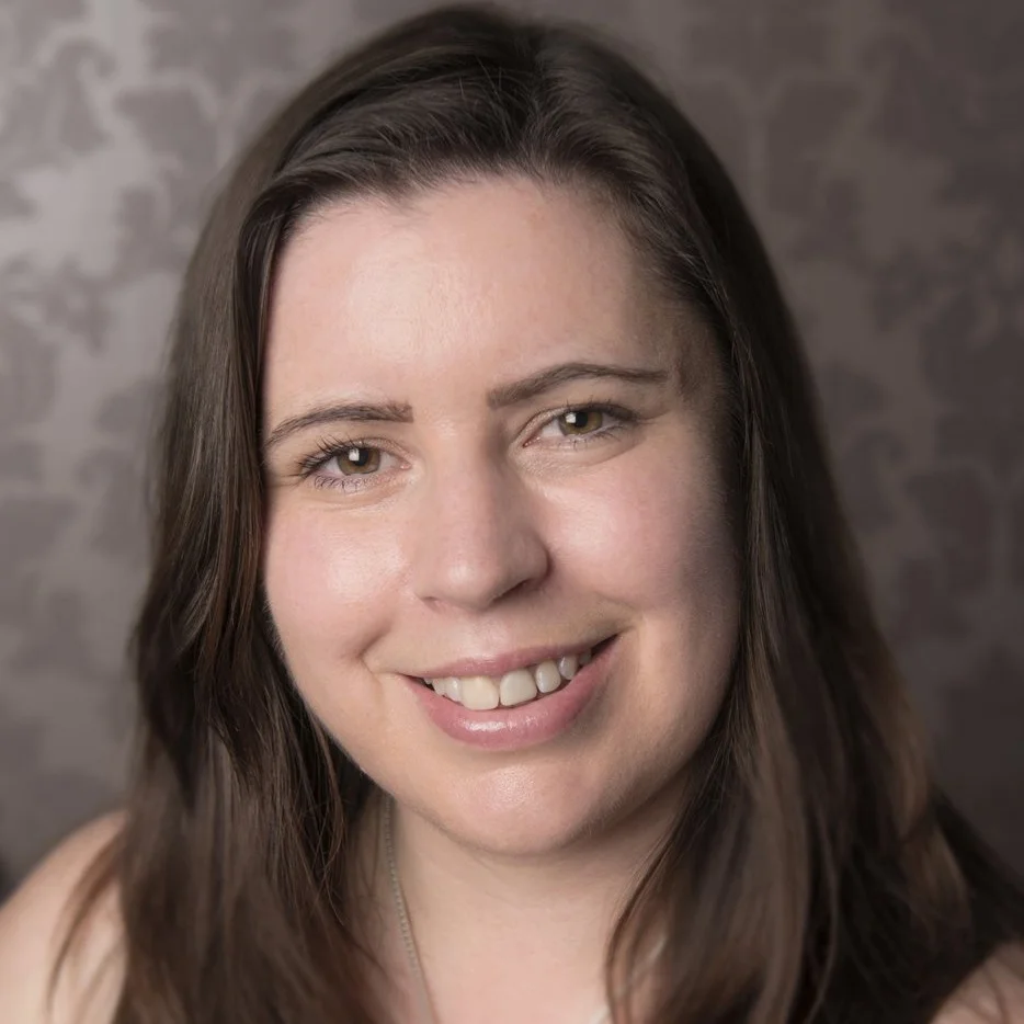 Indiana Lou Lazuli, iRevolution Therapist