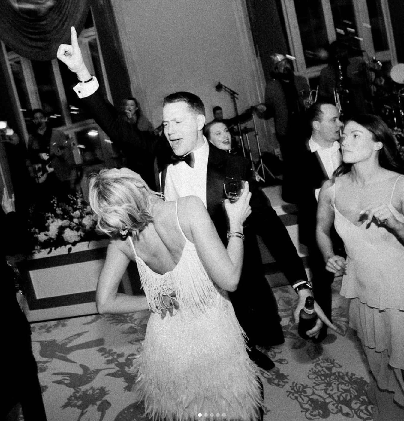 ALEXANDER RUWE ENTERTAINMENT