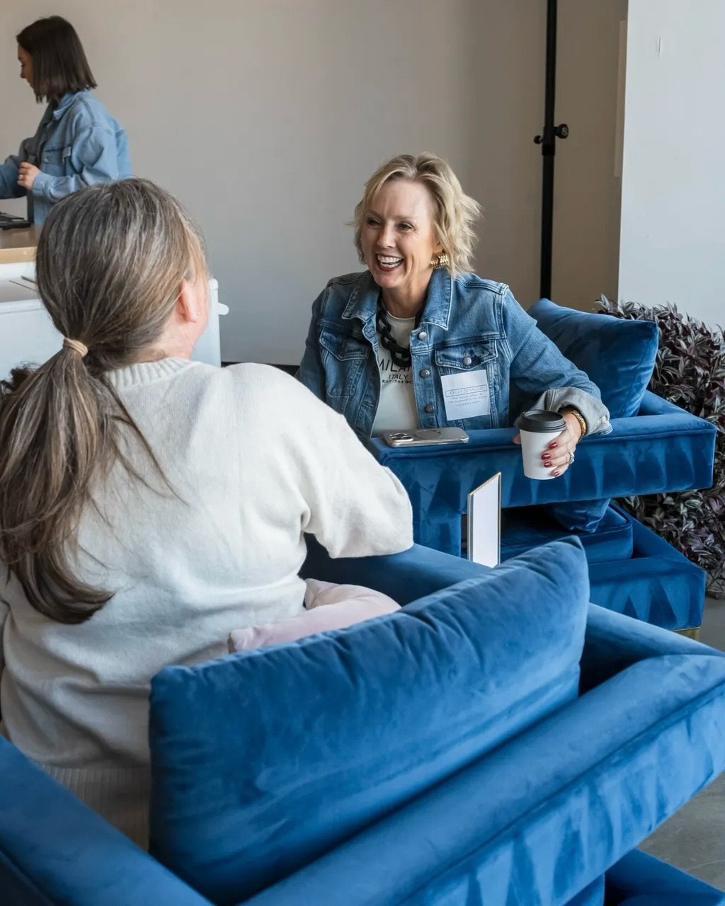 The Workshop ✨&nbsp;Just one of the ways Off White brings Wedding Pros together.

An annual mastermind-style, educational event for St. Louis Wedding Pros to network with and learn from fellow Pros.

Join The Collective to be the first to learn about