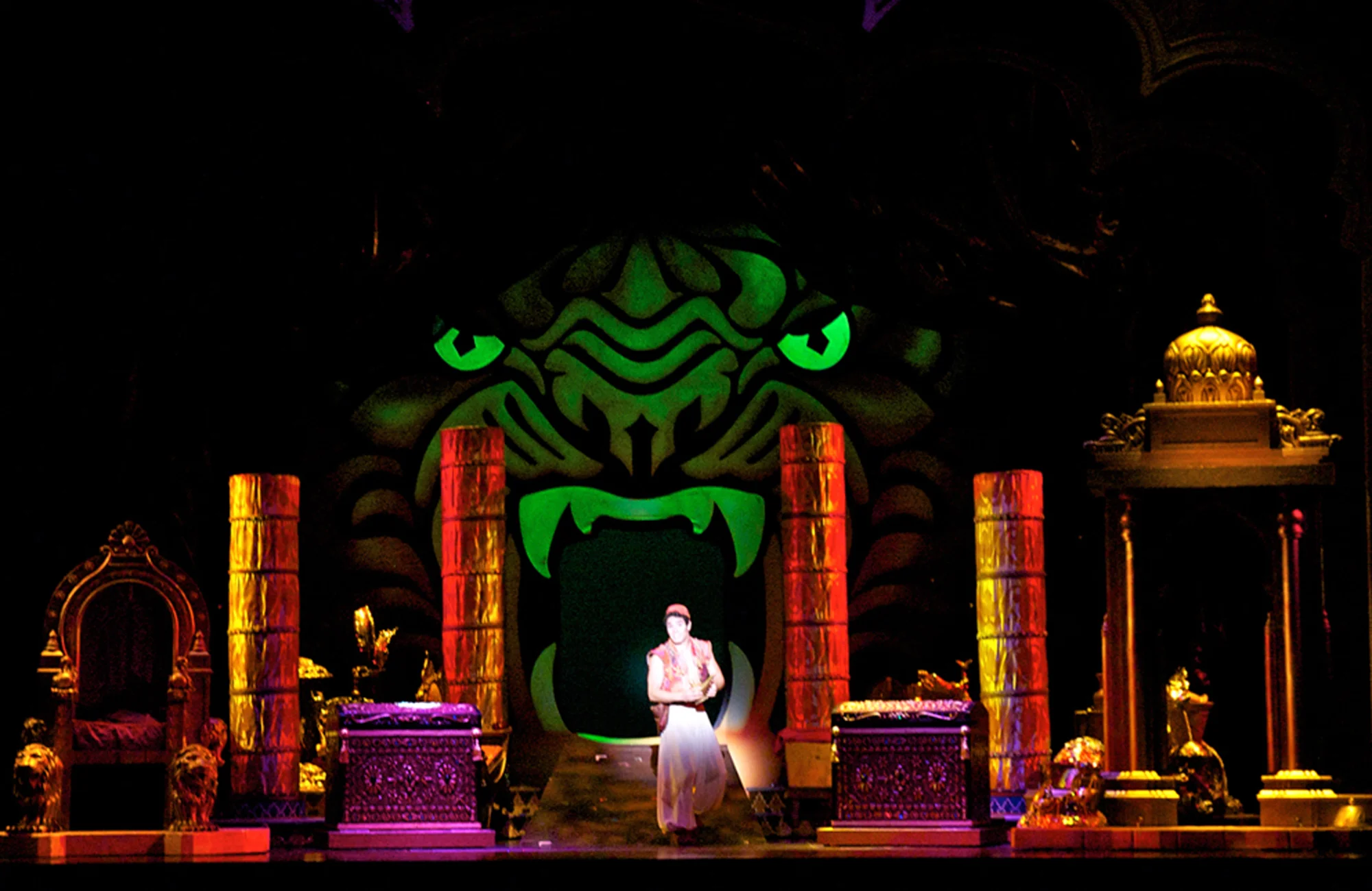 WEB.ALADDIN.05.jpg