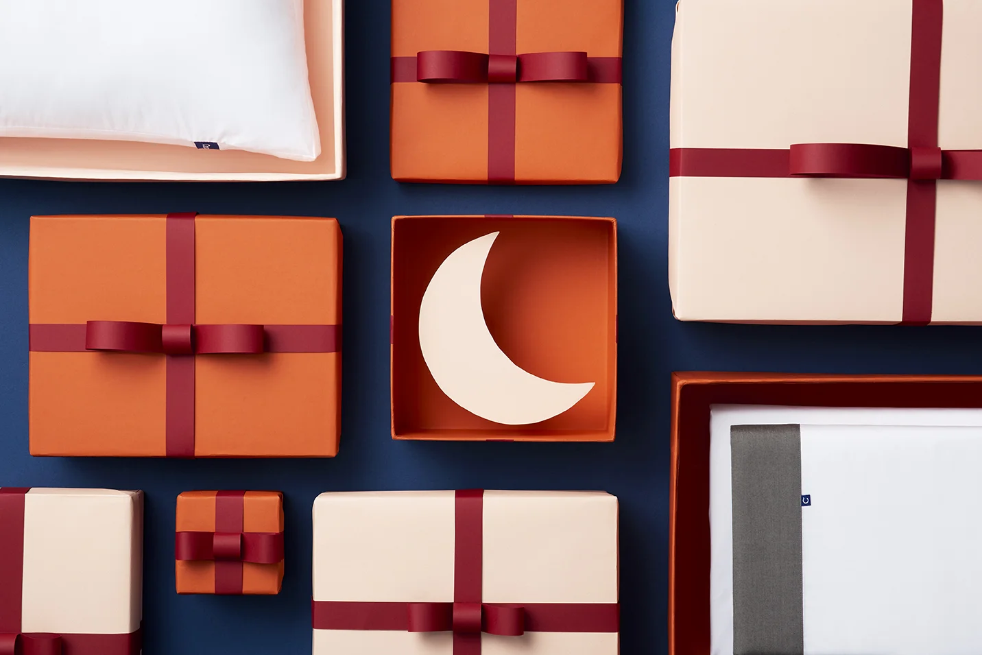 02-WrappedPaper-PropsAndProduct_0219 R2.jpg