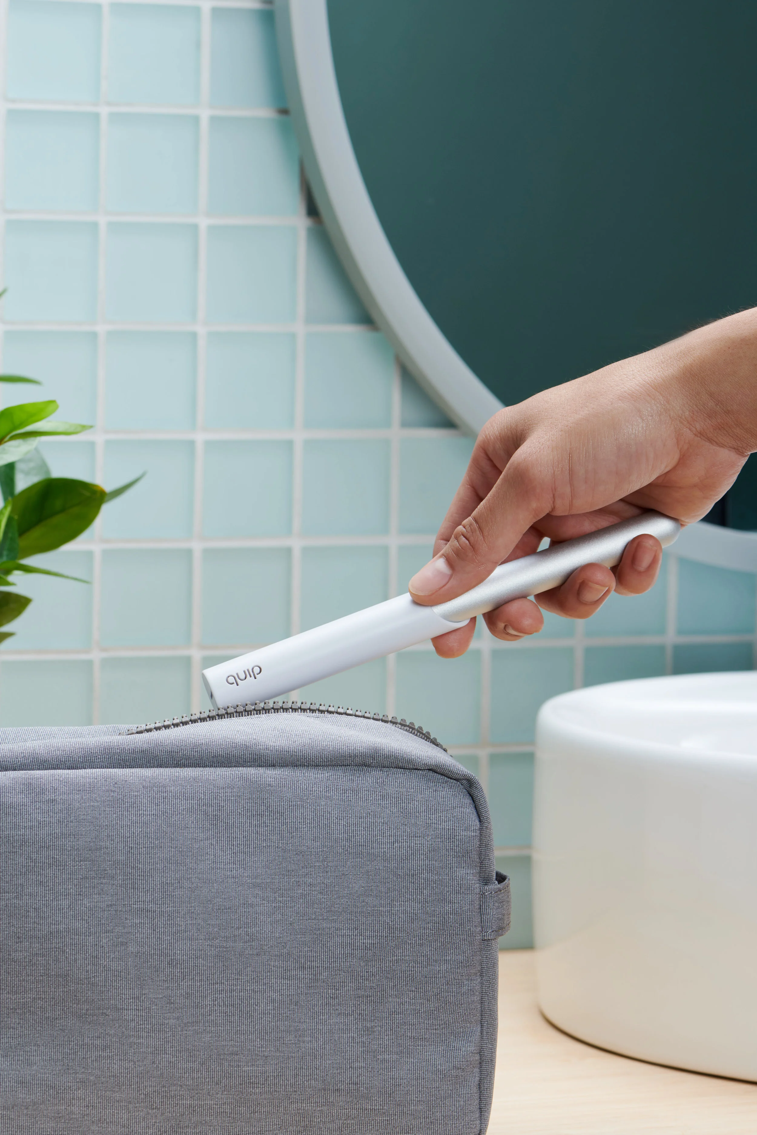 20190618_Quip_MJ_06_Detail Packing Shot_0561.jpg