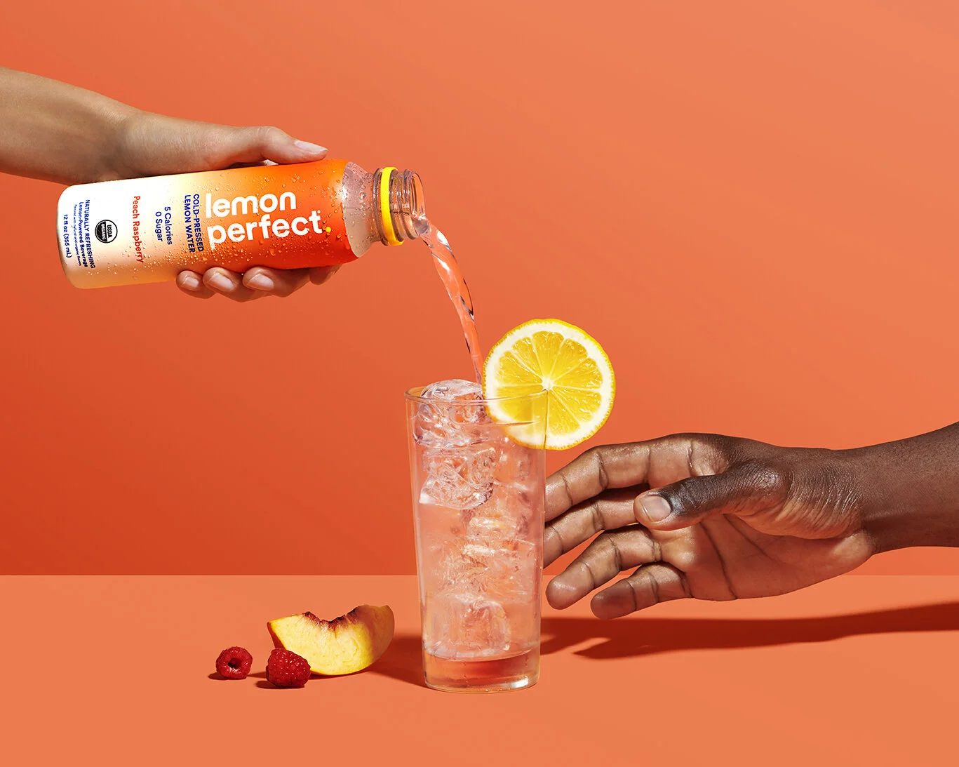 20201105_LemonPerfect_Shot 02 HeroDynamic_PeachRaspberry_0497_A.jpg