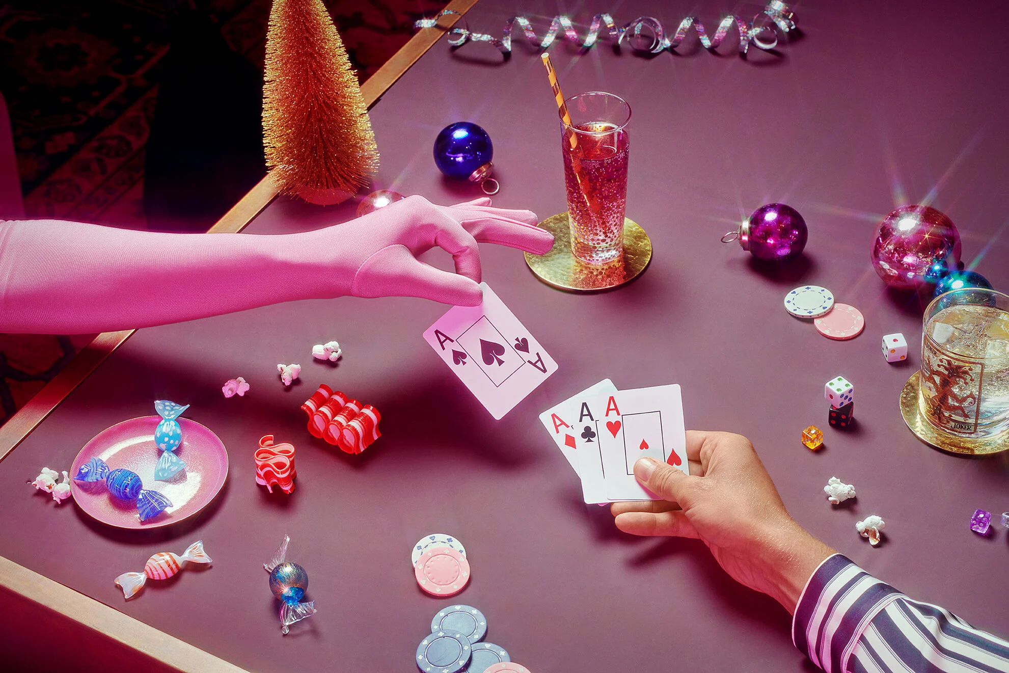 Klarna_Shot02_PayinFour_0131_E x.jpg