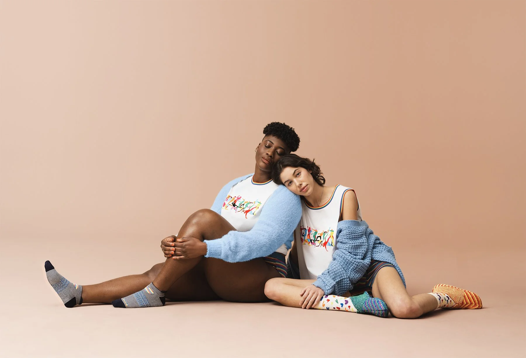 COMFORTABLE10_026 cloured web.jpg