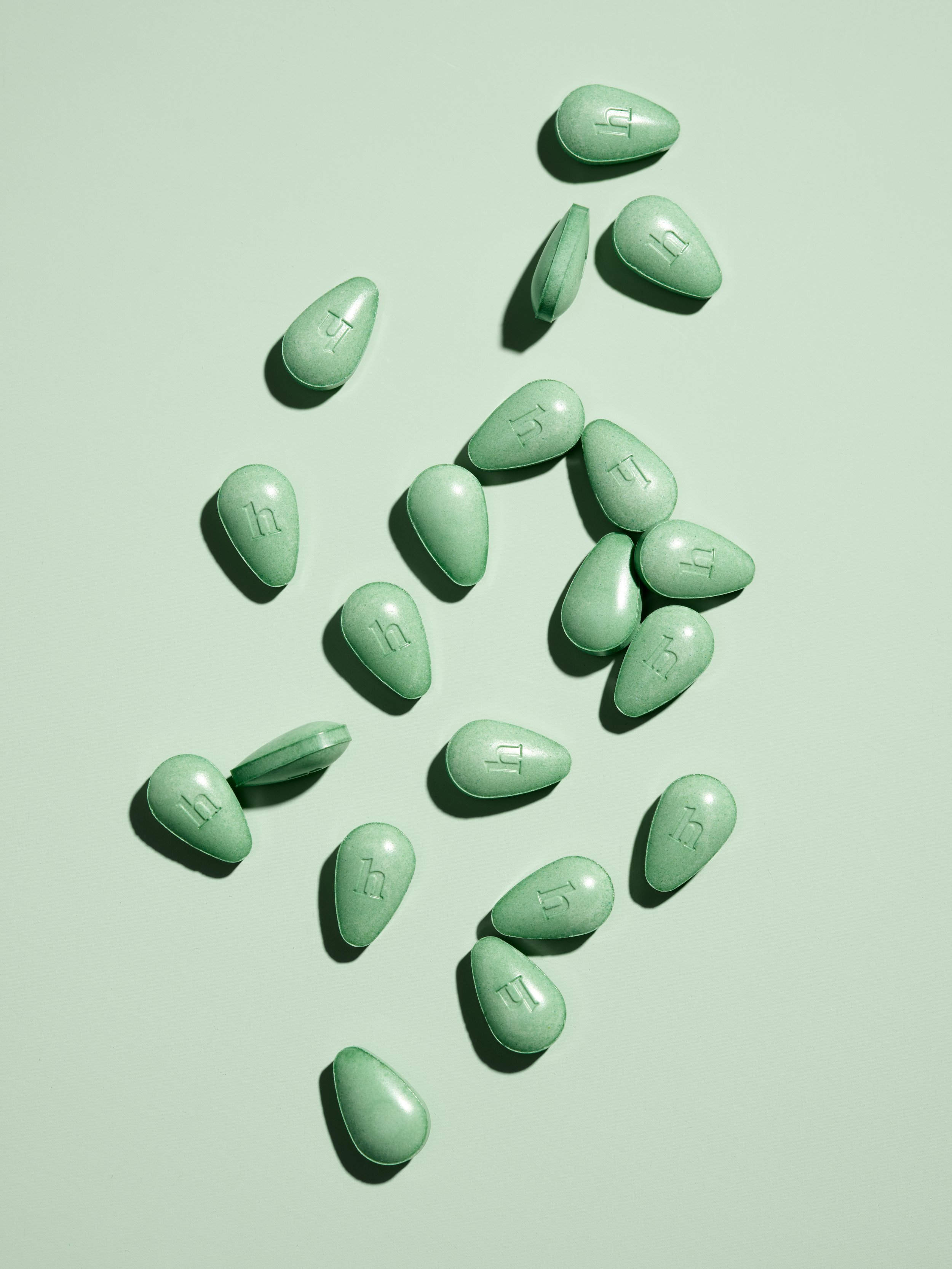 Hers_Almond_Pills_Seamless_0011.jpg