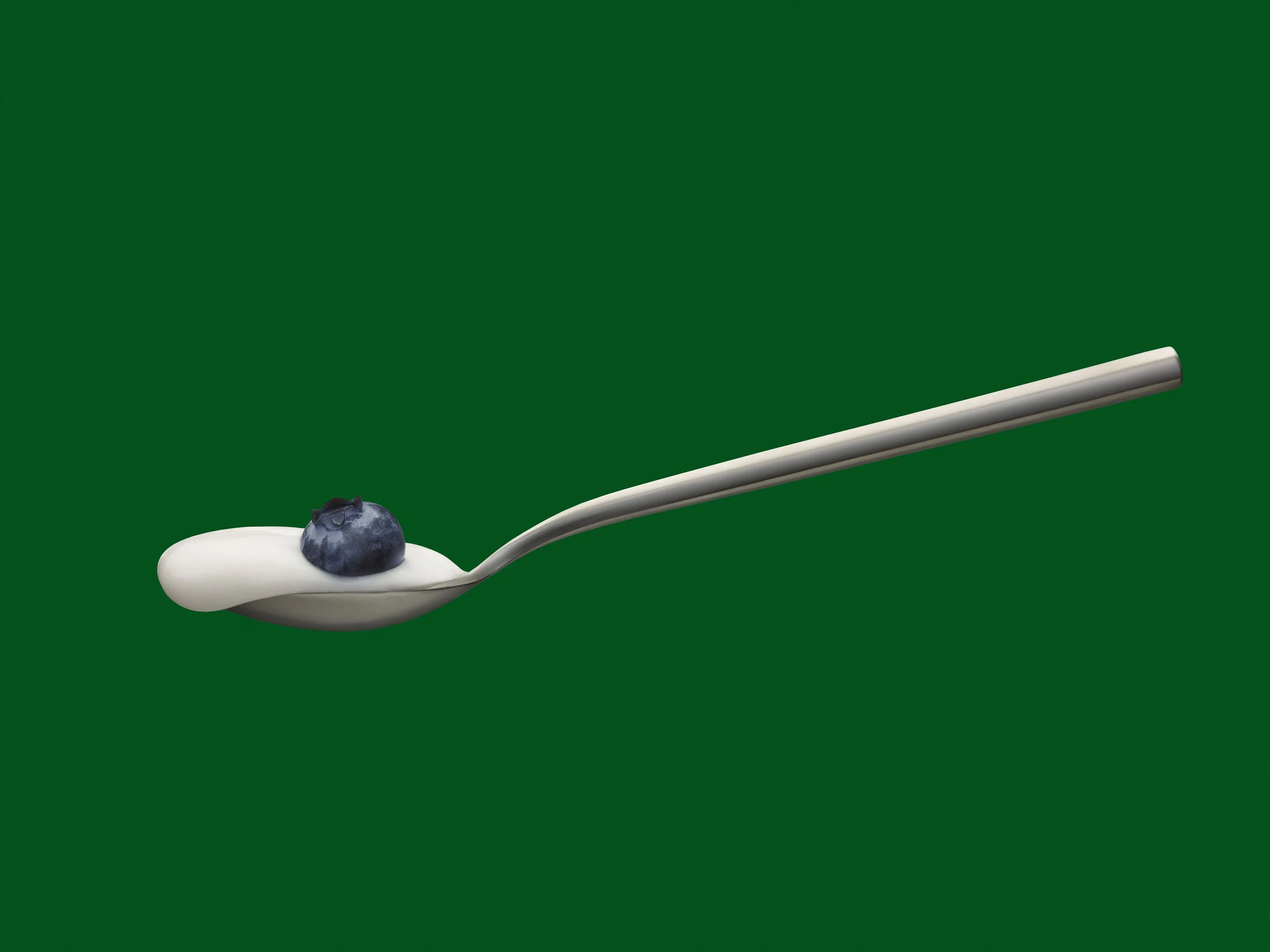 250401-Shot_07_Yogurt_Classic_Silver_Spoon_Blueberry_0018.jpg