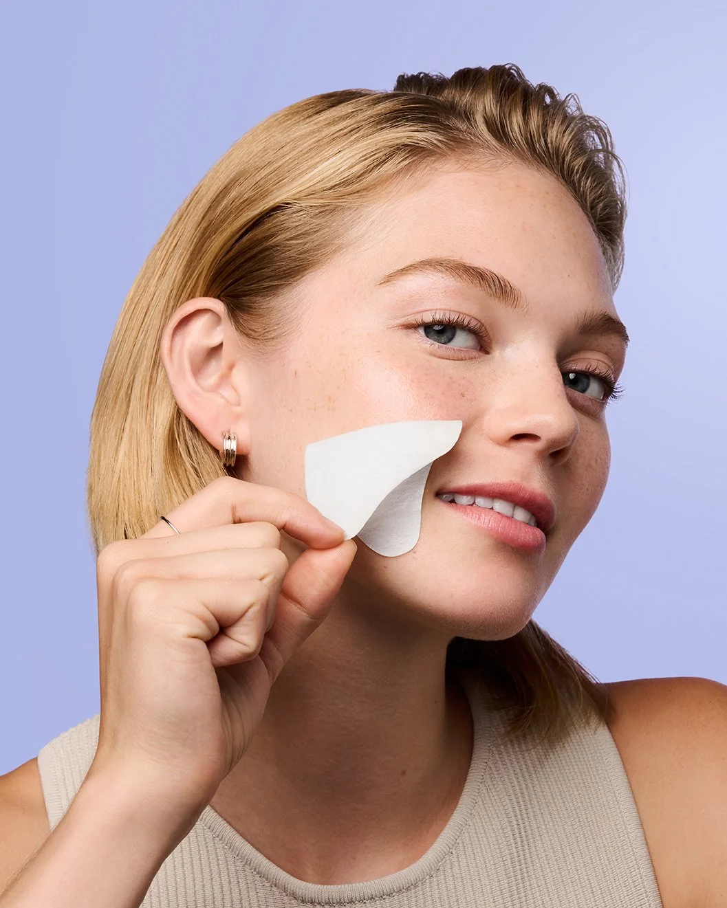 2024_Hero_Rescue Cream Patches_After_Removing_Salma_0116.jpg