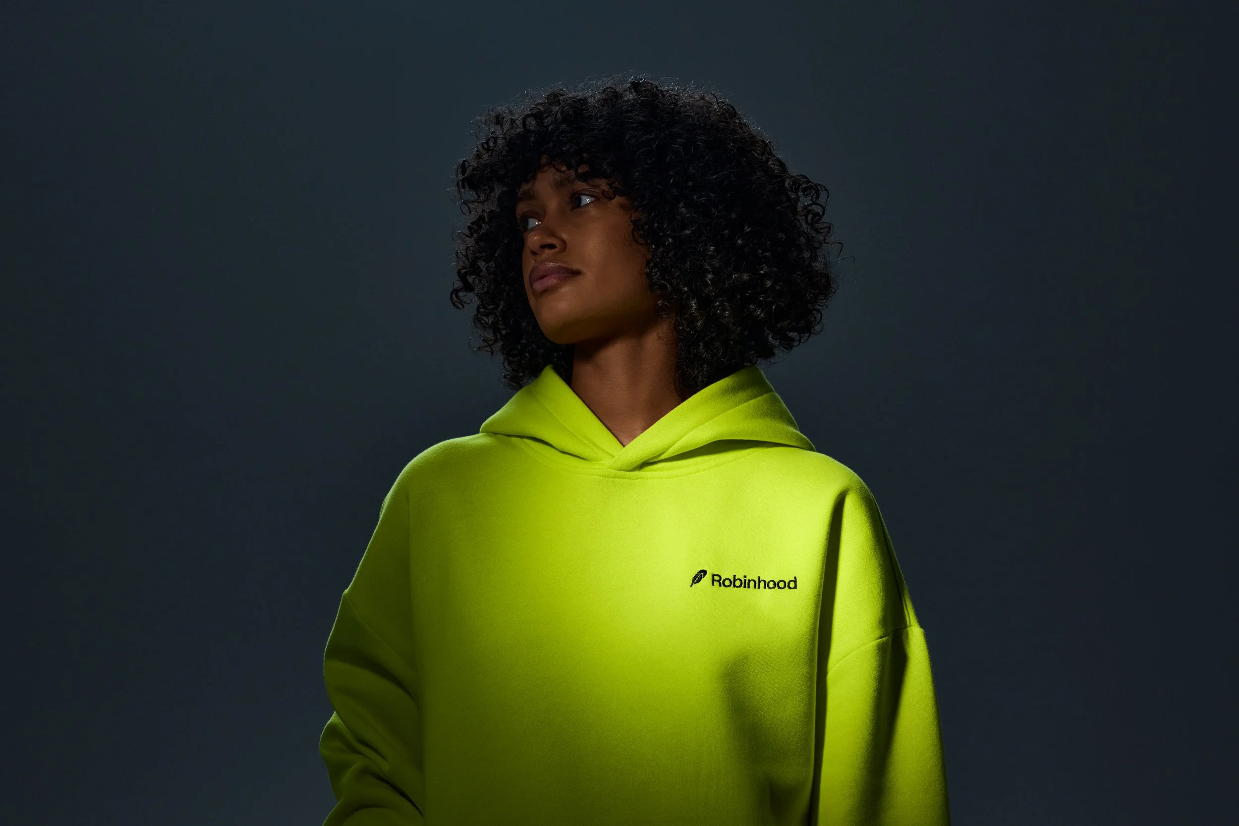 RobinHood_Sweatshirt_Neon_Lyrehc_16_0022_R4.jpg
