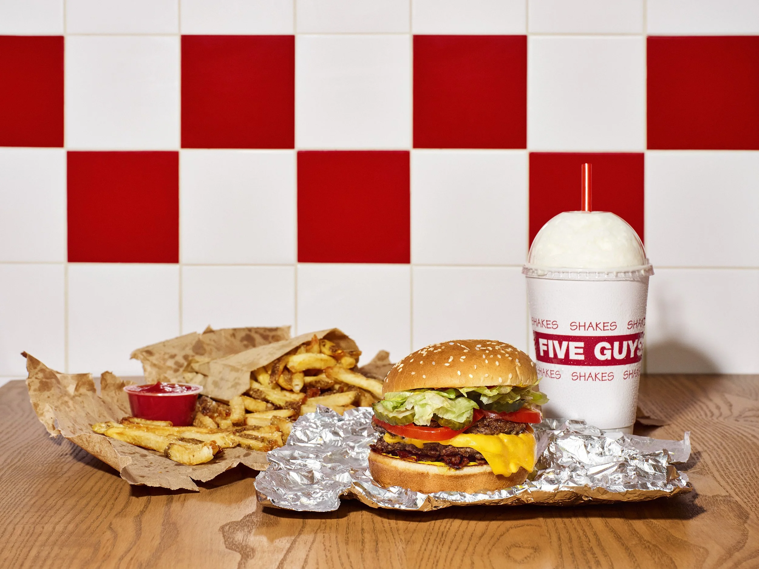 260301-Shot_07_Burger_Combo_Meal_0047-R1.jpg