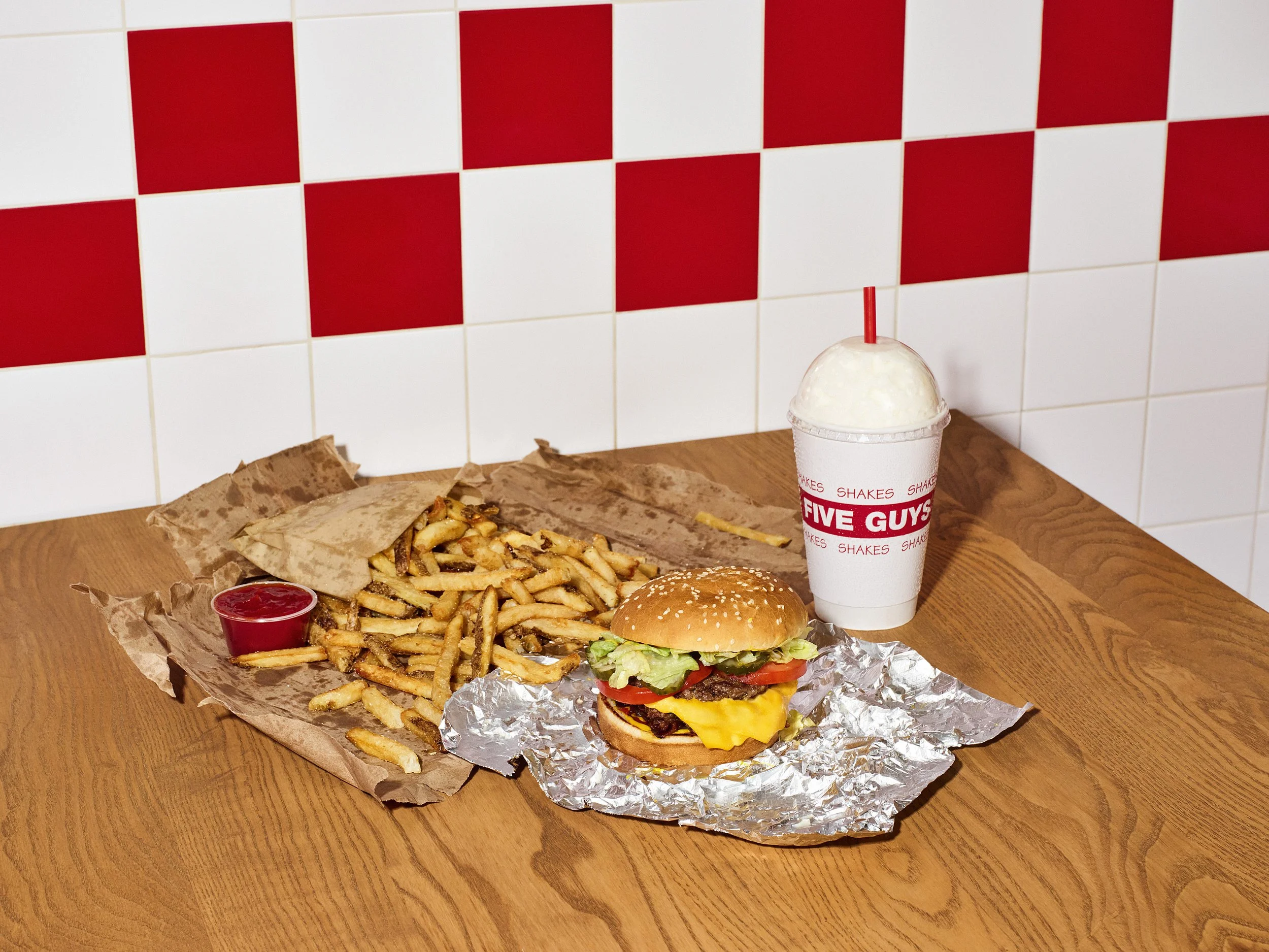 260301-Shot_07_Burger_Combo_Meal_0055-R1.jpg
