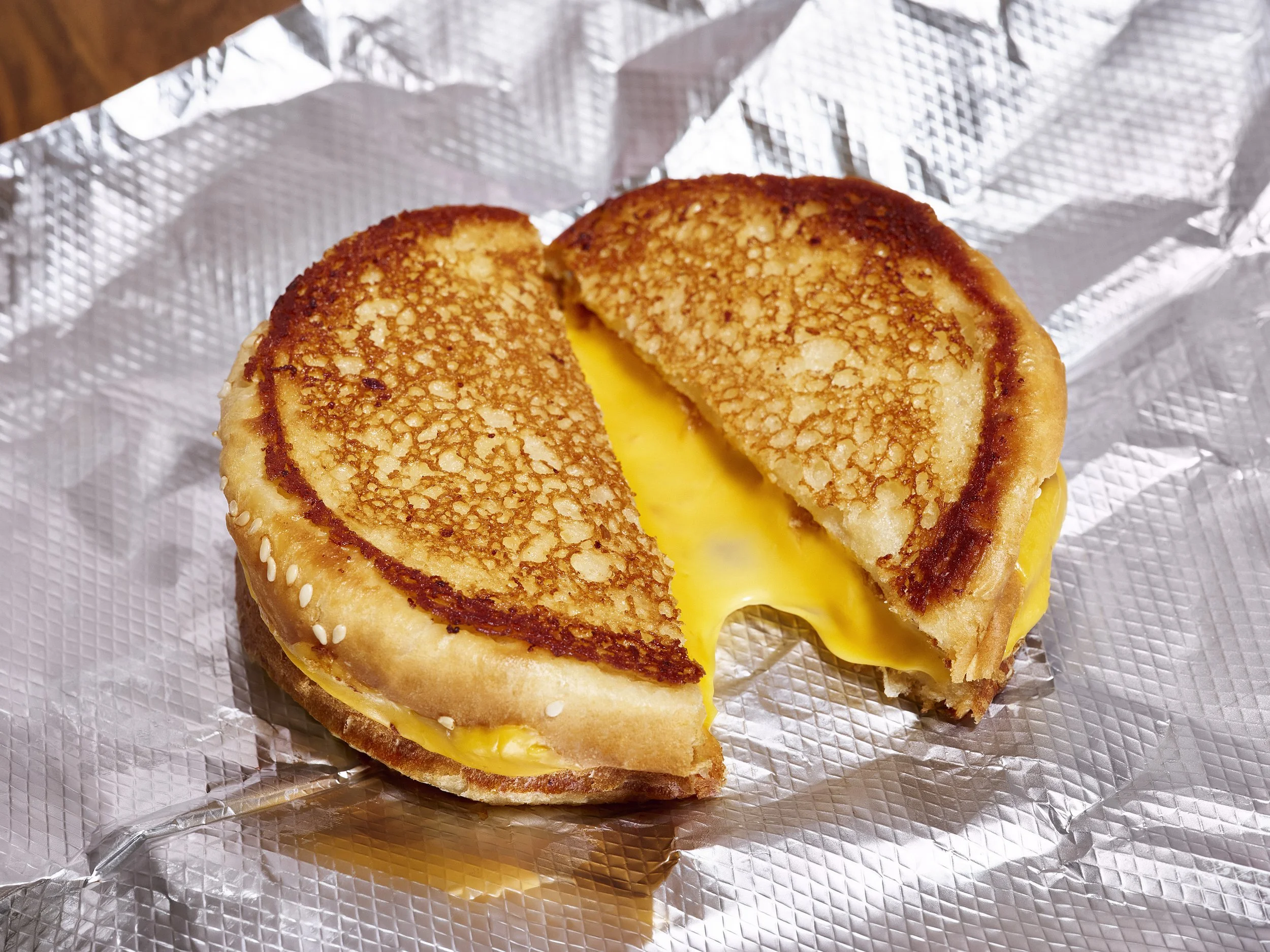 260301-Shot_14_Grilled_Cheese_0034-R1.jpg