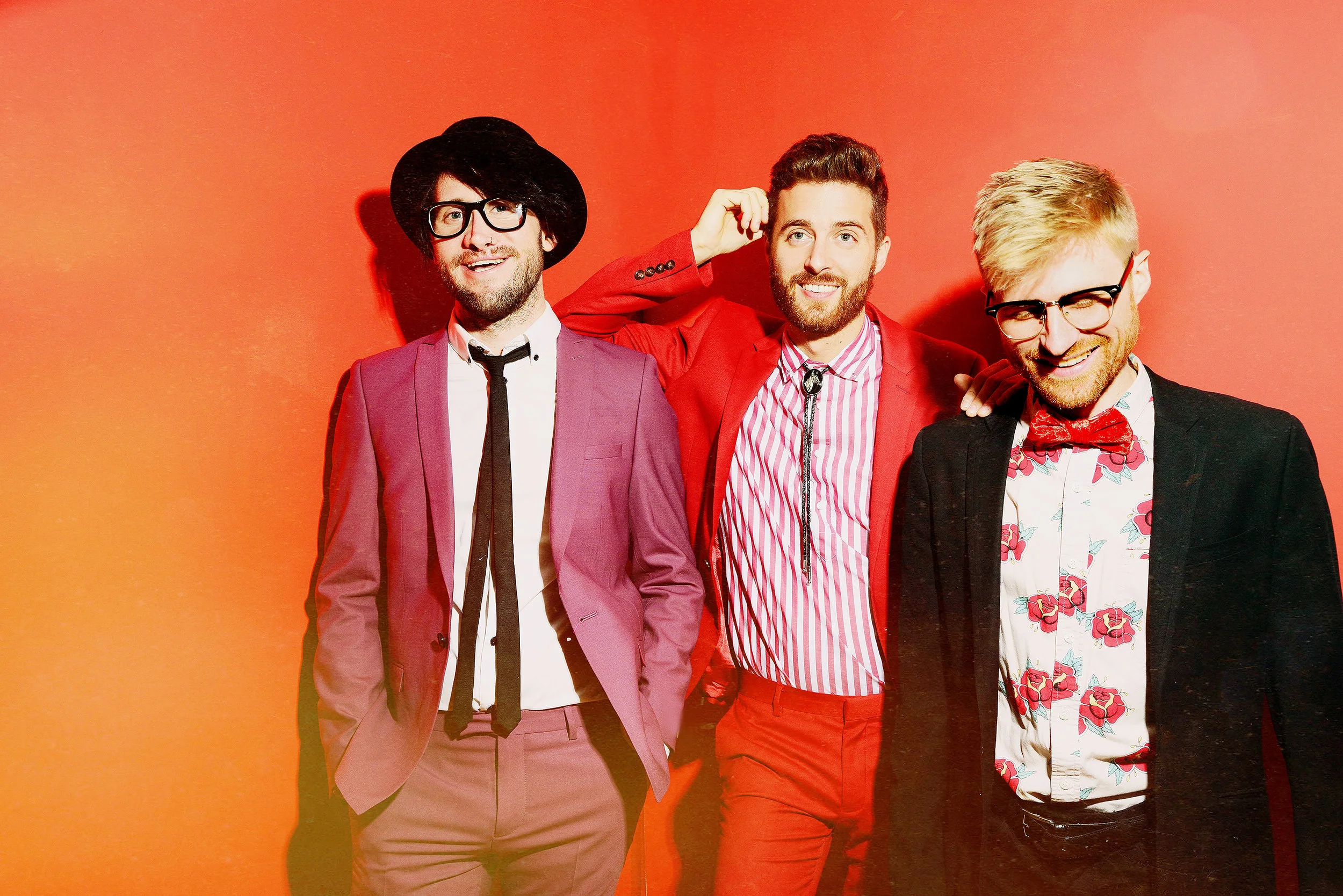 WFPK Presents "Off to the Races" with Jukebox the Ghost An Equestricon and Breeders' Cup Festival Event