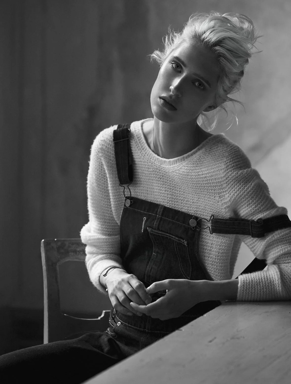 COUCH_JEANS_0154_small.jpg