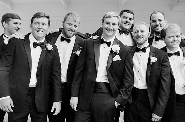 St. Mary's Episcopal Church wedding day portraits by Sarah Der Photography