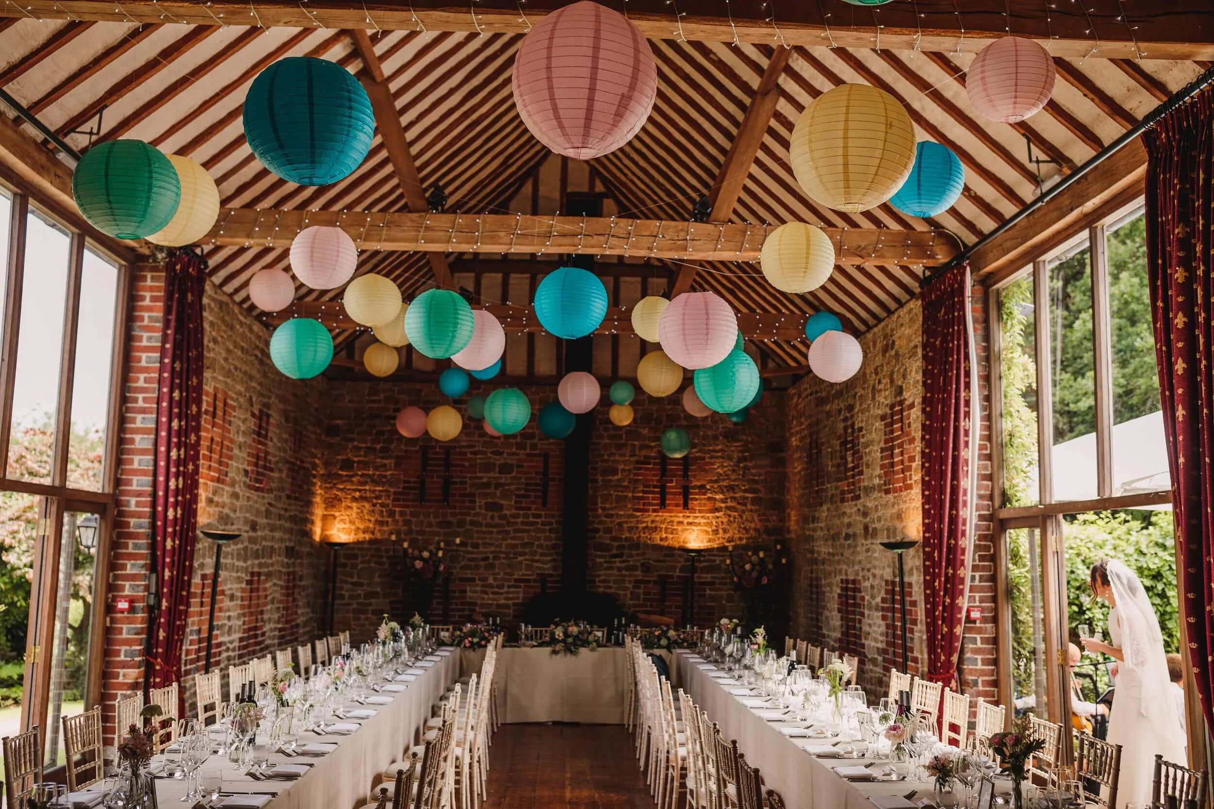 HANGING LANTERNS