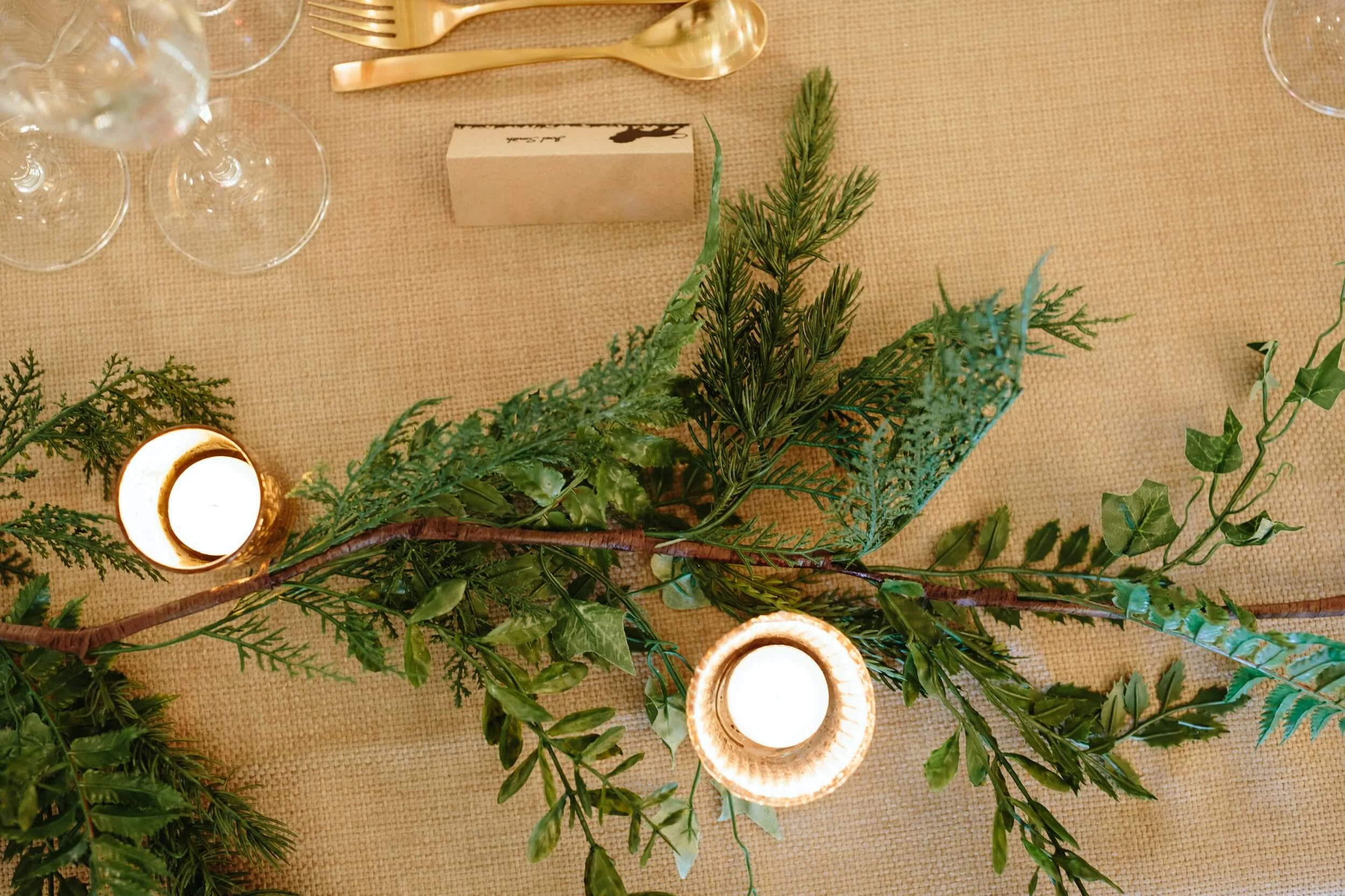 gold_fluted_tealight.jpg