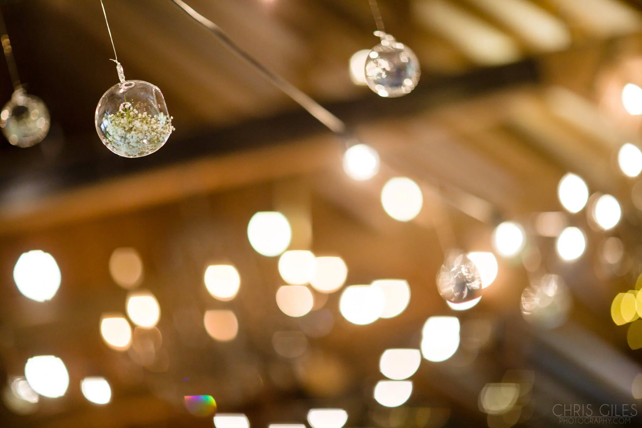 hanging_glass_globes_ceiling_decor_wedding (1).jpg