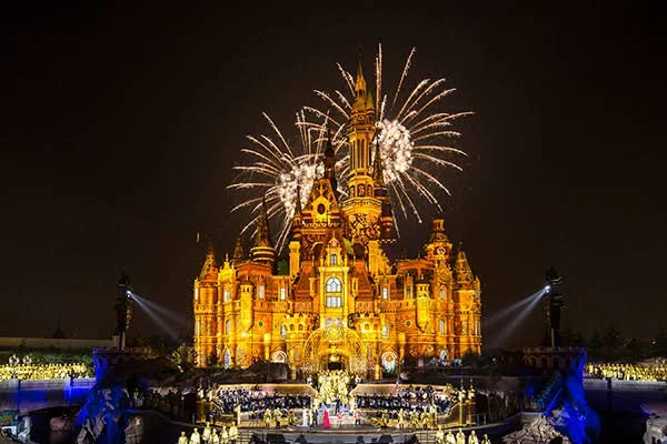 shanghai disney opening.jpg