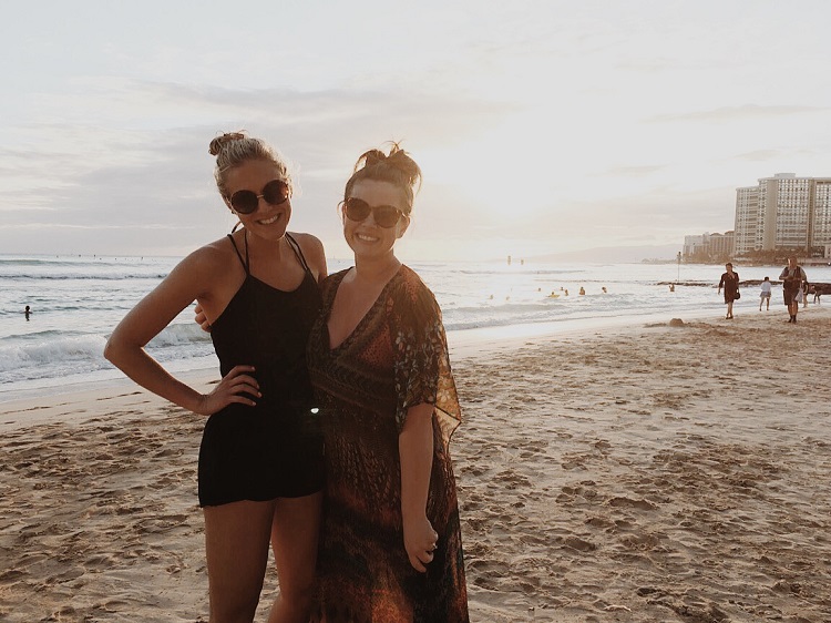 One of my best girls was in Hawaii with her fam at the same time! 