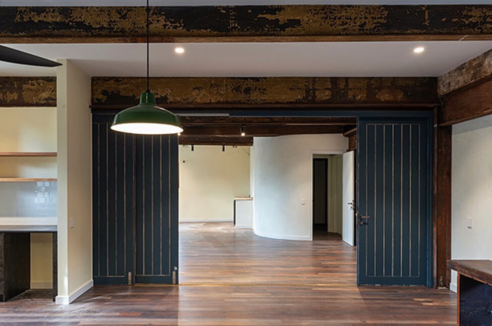 Congrats to clever husband Lindsay &amp; the SQ Projects team up for another award for this warehouse conversion in Newtown. I love it so much&hellip;. still waiting for him to convert a warehouse for me to live in though&hellip;