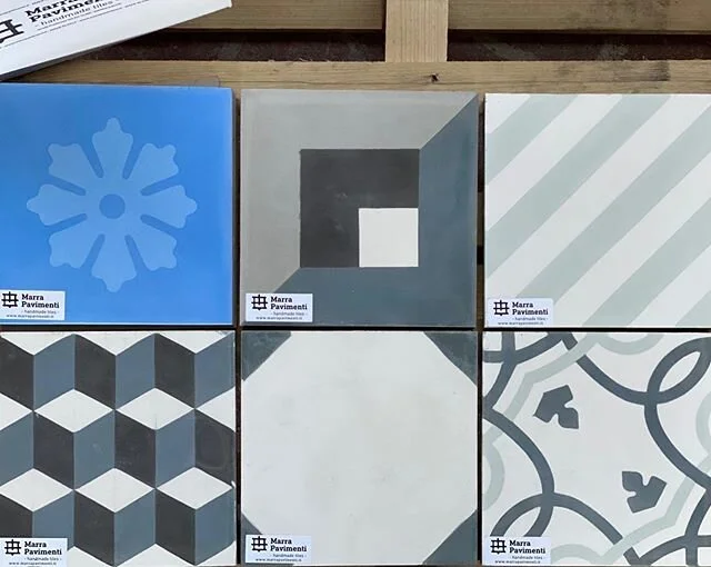 #cementine Campionatura arrivata a destinazione !!! #napoli New Project 😎
Contattaci per saperne di pi&ugrave; e scarica il nostro catalogo online  @piero1926 .
.
.

#handmade #handmadetile #handmadetiles #pavimentimarra #cementtile #cementtiles #ti
