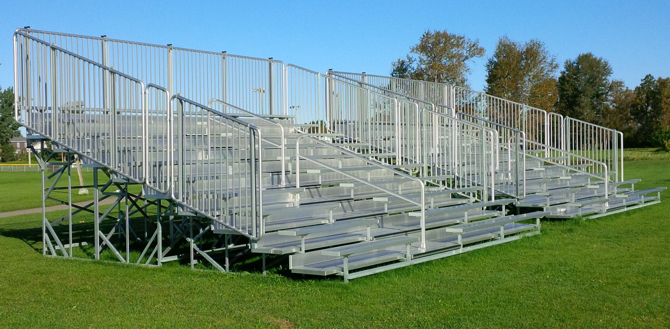 Aluminum Bleachers.jpg