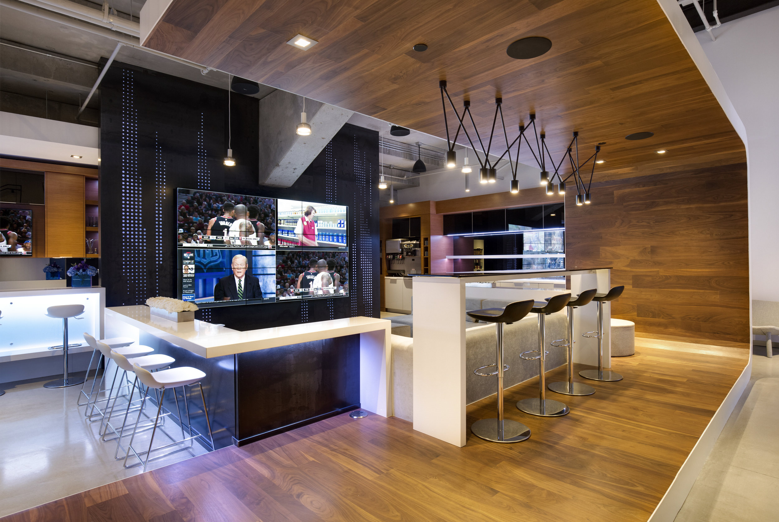 Ezra Lee Design + Build : Utah Modern Custom Home Builder