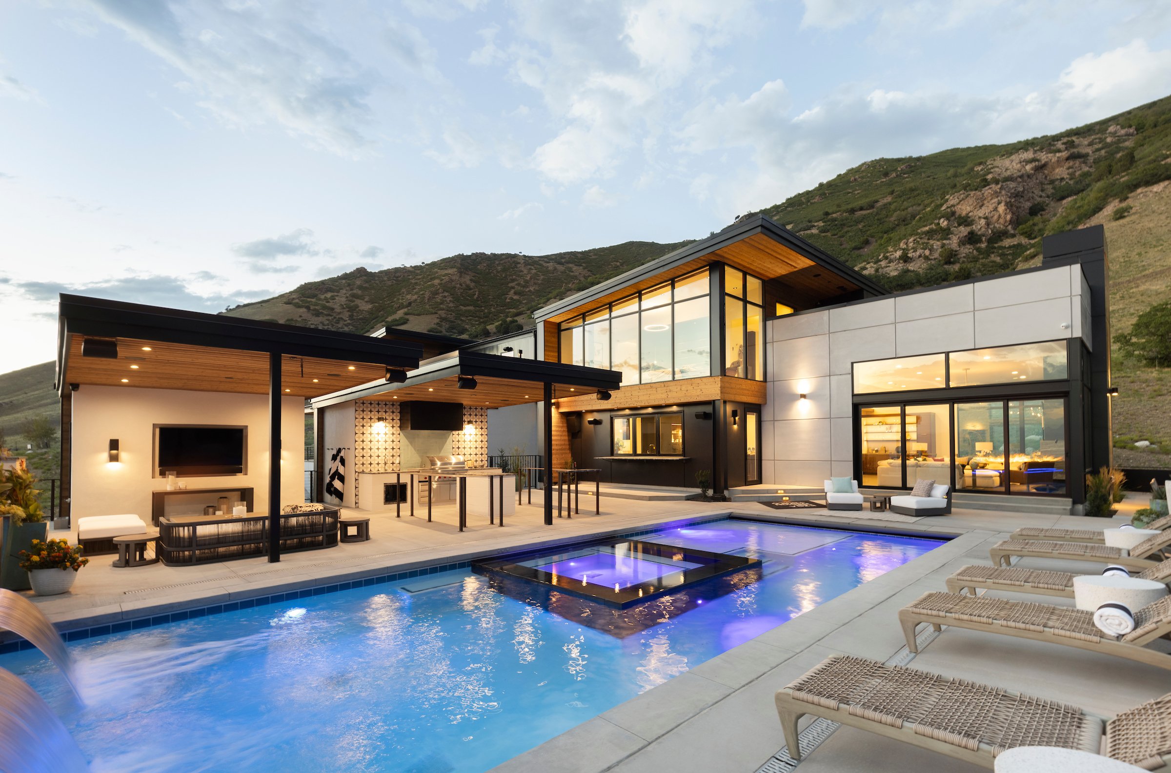 Ezra Lee Design + Build : Utah Modern Custom Home Builder