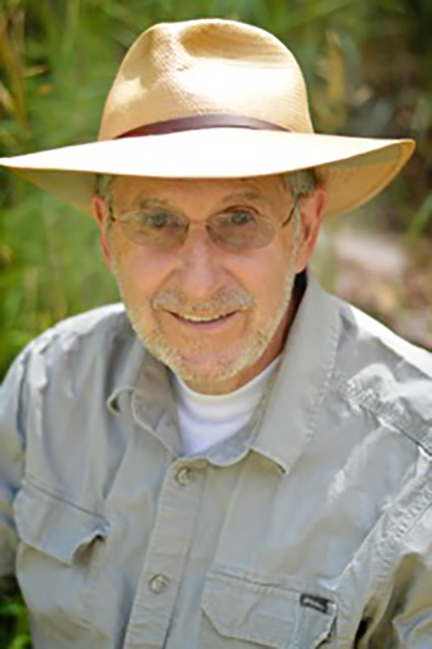 Leslie Lakind Photo.jpeg