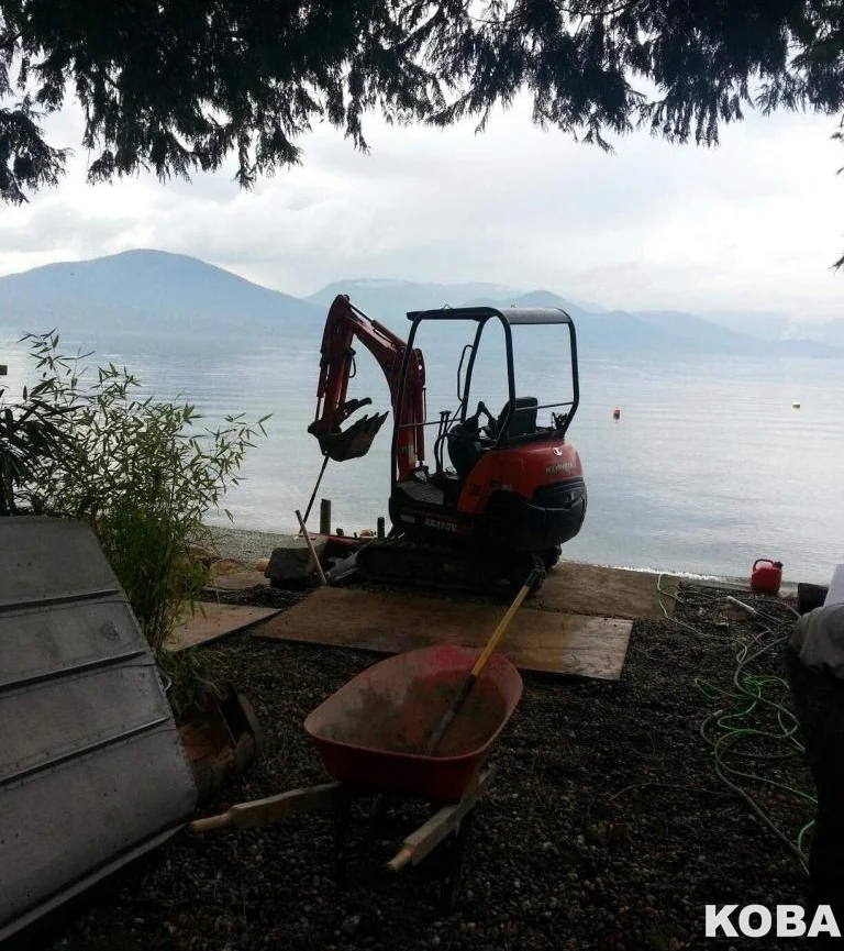 mini excavator 5.JPG