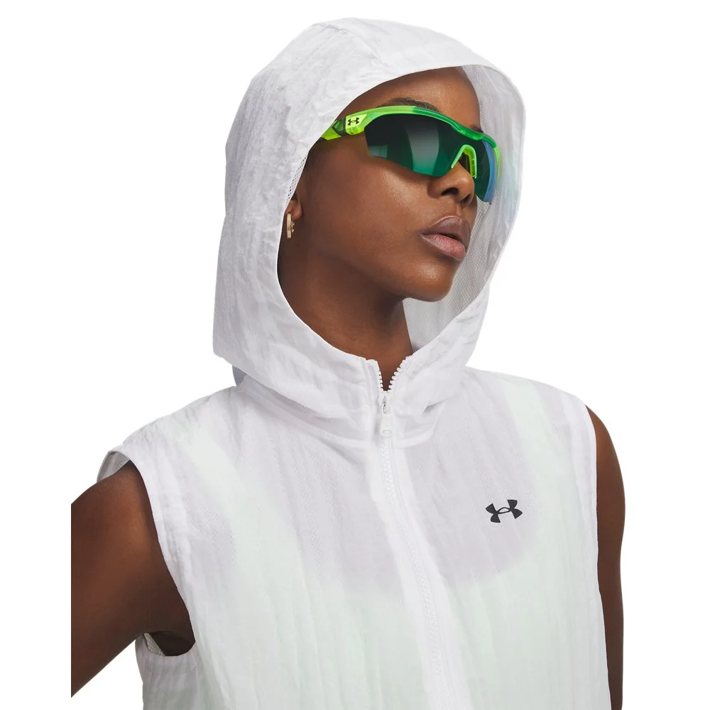 s7.V5-6009679-100_HOOD.jpg