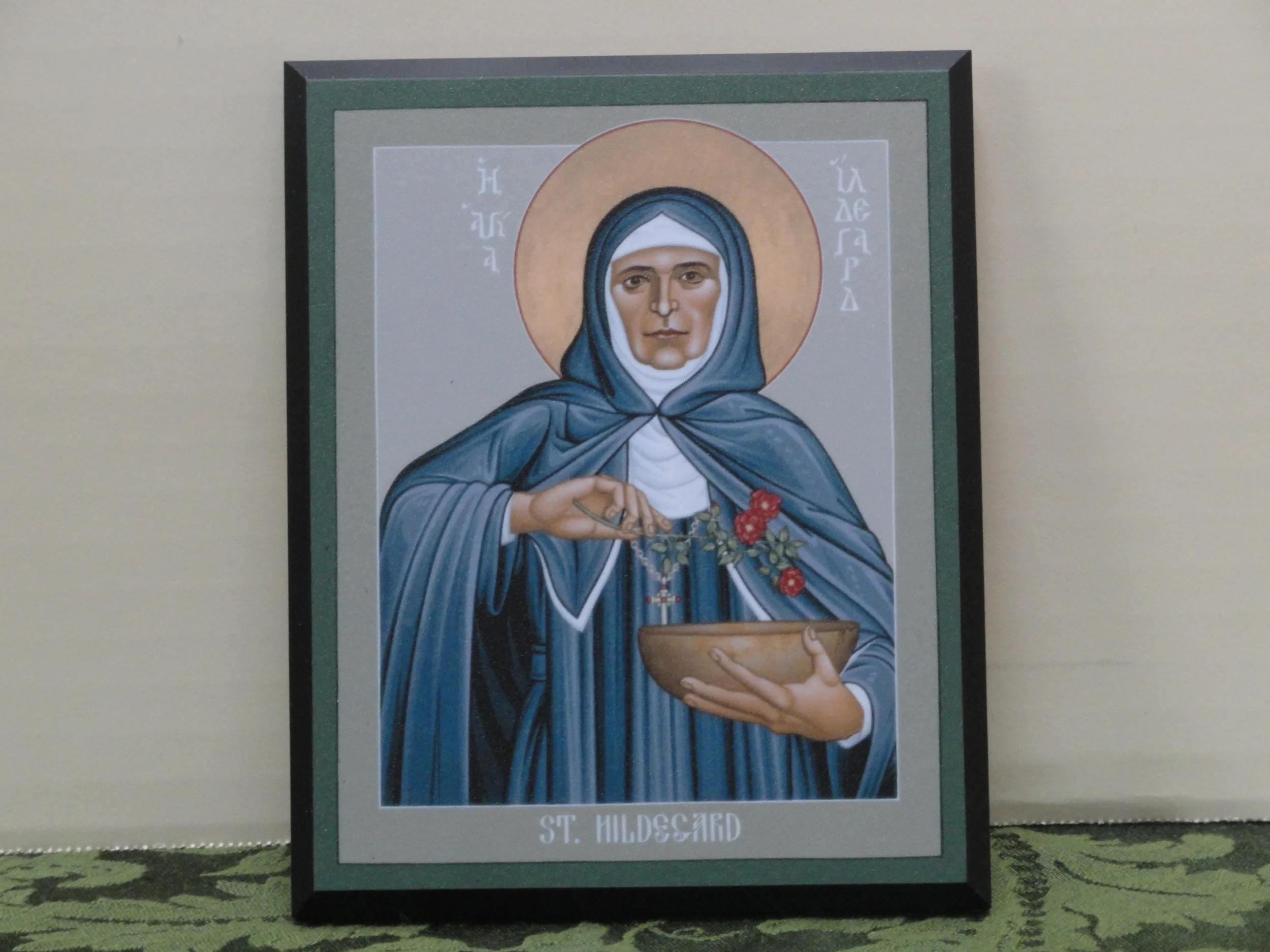 hildegard plain 1.JPG